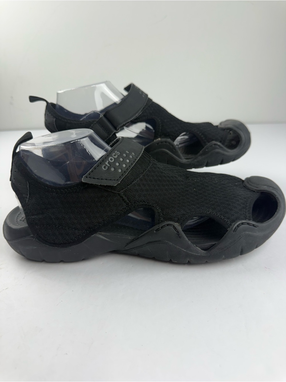 Crocs Mens 11 Swiftwater Deck Sandal Black Water Shoe Close Toe Adjustable